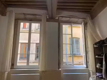 location meublée appartement 1 pièce 48 m² à lyon 1er (69001)  890 €