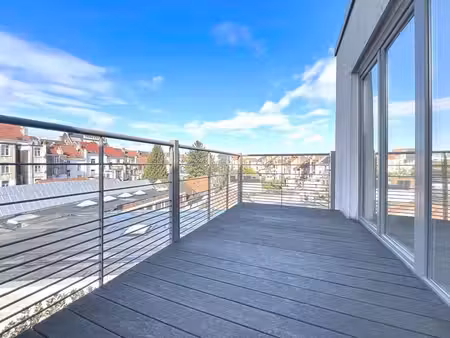 quartier josaphat - bel appart 2 chambres + grande terrasse