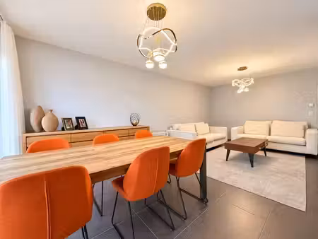 neder - appartement (2ch/1sdb) avec terrasses et garage