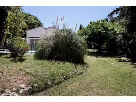 maison de luxe à vendre dans le quartier comtale-cente-cours mirabeau