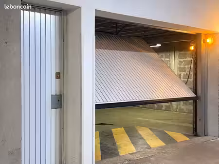garage 100 m2