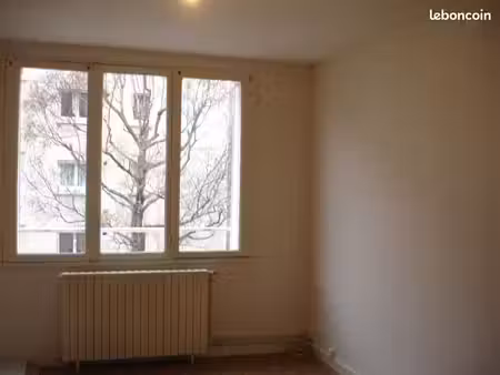 a louer appartement bourges 18000
