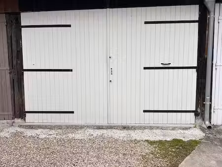 garage/box 18 m² lisieux