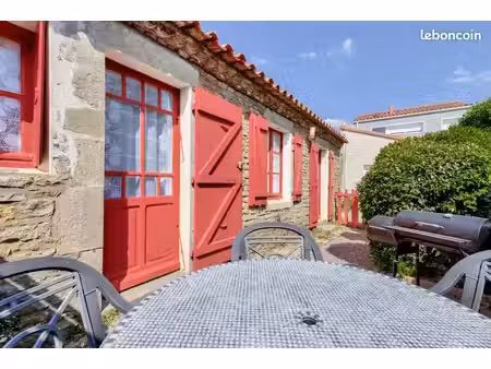maison 3 pièces spacieuse - 70 m² - location au mois - charges et wifi comprises