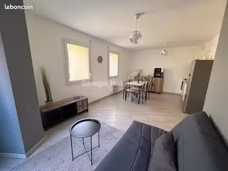studio 1 pièce 35 m²