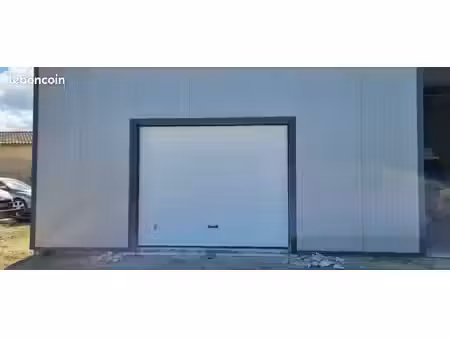 loue local garage local de stockage
