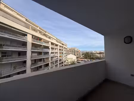 marseille 8ème  bd rabatau | t3 de 58 m2 avec terrasse et gr