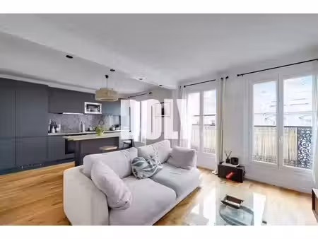 doly - appartement - rue clignancourt  75018