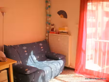 studio à vendre vieux-port de marseille (derrière le bart de la marine)