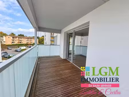 toulouse (quartier du parc des demoiselles) – bel appartement t2 lumineux avec balcons et 