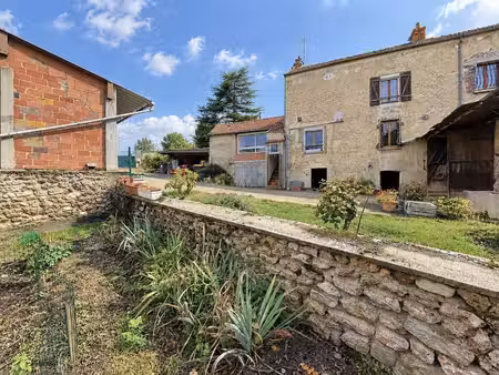 ecquevilly - ancien corps de ferme - 7 pièces + nombreuses annexes - 765 m² terrain