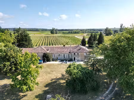 domaine authentique avec vignoble et potentiel équestre