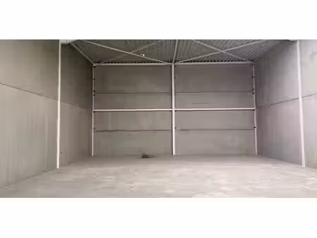 entrepôt à louer à wavre pour € 1.700
