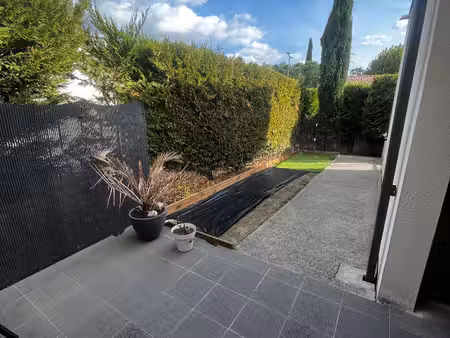 proximité fondeyre villa de type 3 avec garage et jardin