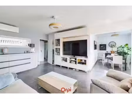 vente appartement 3 pièces 80 m² à marseille 12ème (13012)  270 000 €