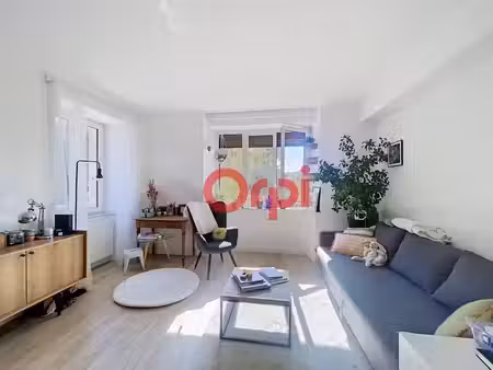 location appartement 2 pièces 47.77 m² à presilly (74160)  845 €