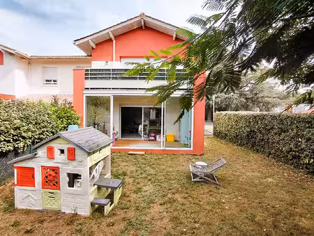 à vendre - charmant t2 avec terrasse  jardin et parking privatif à bayonne