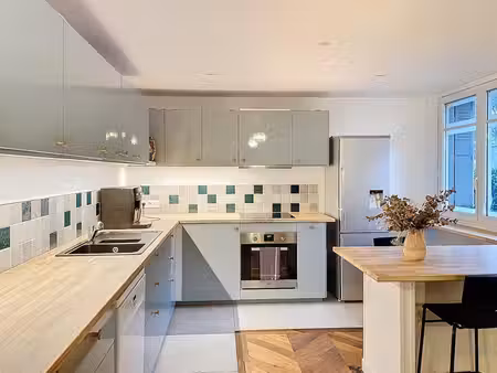 appartement rénové - 59 33 m2 - 2 ch
