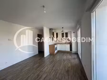 kembs - f2 de 44 m2 avec balcon et garage