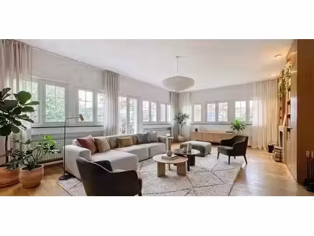 duplex à louer à uccle pour € 3.250 avec 3 chambres à coucher