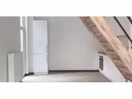 maison à louer à gent pour € 1.125 avec 4 chambres à coucher