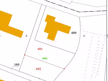 1terrains à bâtir avec permis accordé pour 2 maisons