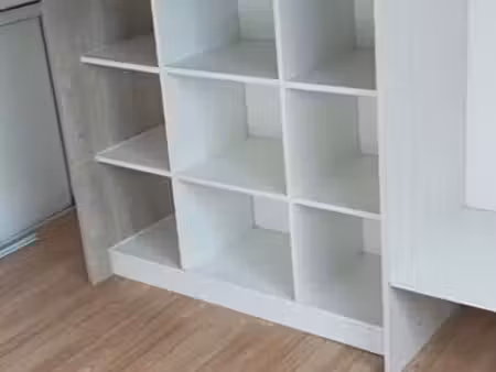 f 2