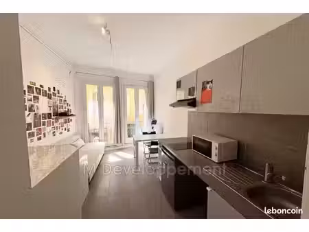 studio 1 pièce 15 m²