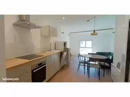 appartement refait à neuf à louer à valensole -