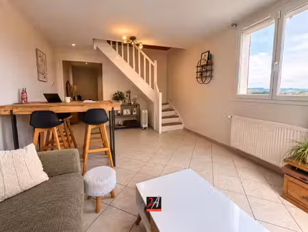 t3 duplex à vendre rumilly  57m2 carrez  terrasse 34m2  gara