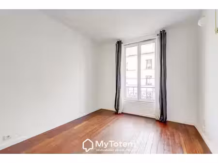 paris 18e - 2pièces - 25 5m2