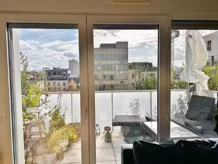 3 pièces meublé avec terrasse location en bail mobilité du 9