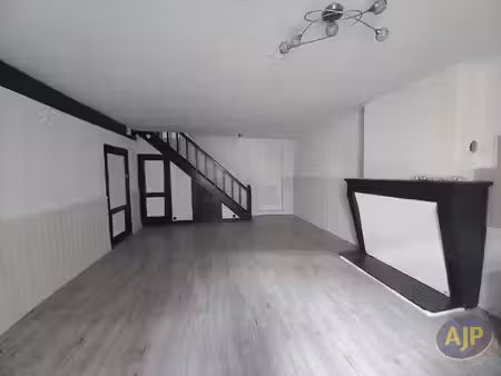 appartement t3 de 94.68m² à st germain d'esteuil