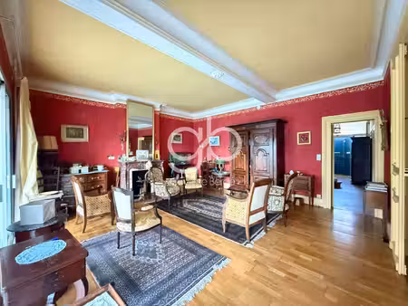 maison de ville 6 pièces 179 m2 avec véranda 23 m2 et jardin
