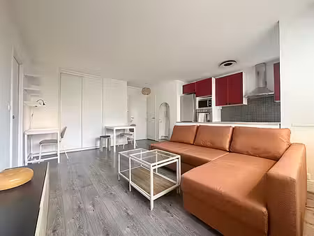 appartement 1 chambre meublé avec ascenseur  concierge et local à vélos