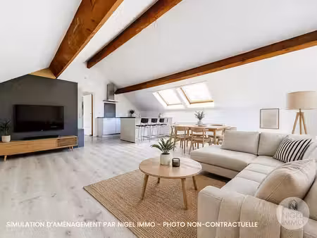 ? duplex  2eme étage  ascenseur  parking ?️  peb: g !