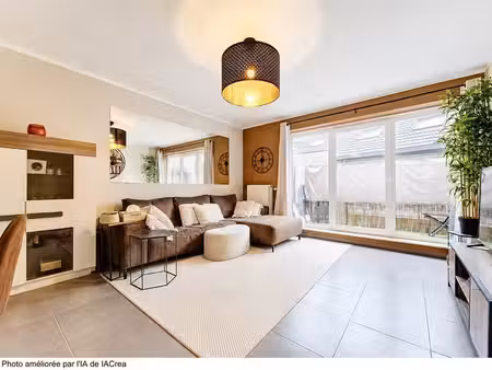 duplex 2 ch. peb a  3 extérieurs  parking possible