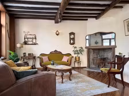 maison meublée du xviiie siècle à louer au cœur de gand
