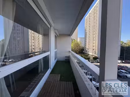 charmant t1 bis meublé avec extérieur – villeurbanne
