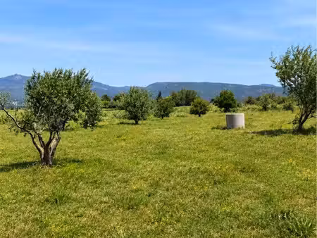 terrain agricole et de loisir de 5 725 m²