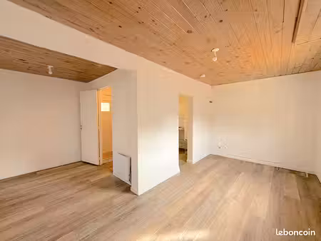 maison de ville 1 pièce 24 m²