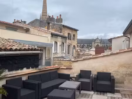 t4 meublé en duplex avec grande terrasse
