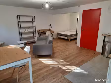 studio meublé