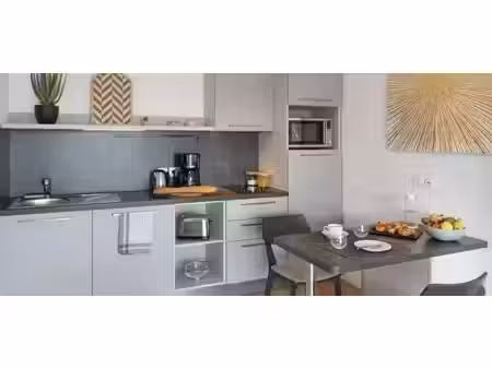 location meublée appartement 2 pièces 42 m² à rouen (76000)  860 €