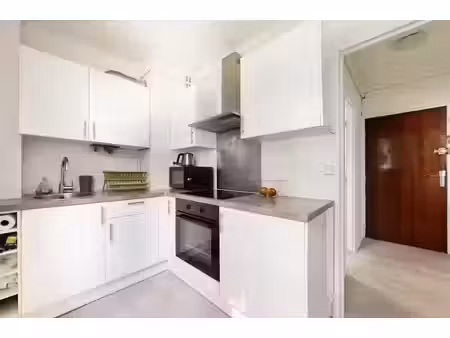 location meublée appartement 1 pièce 27 m² à saint-maur-des-fosses (94100)  880 €