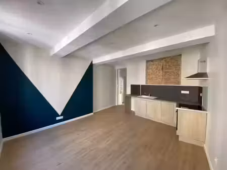 location appartement 2 pièces 37 m² à castres (81100)  495 €