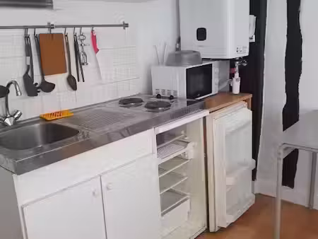 location meublée appartement 1 pièce 13 m² à rouen (76000)  380 €