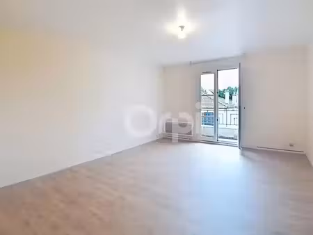location appartement 2 pièces 47.05 m² à melun (77000)  750 €