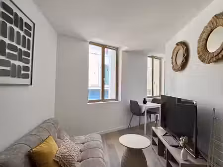location meublée appartement 1 pièce 23.9 m² à niort (79000)  480 €