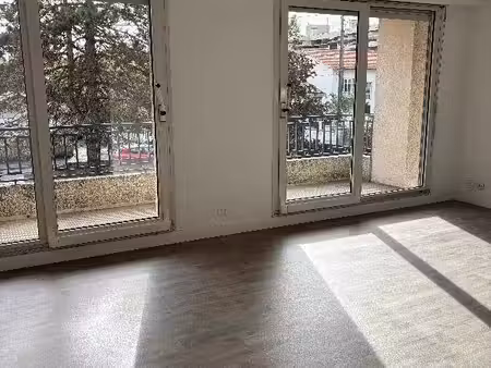 appartement t3 bordeaux - 67 m2 - 1180 euros ttc